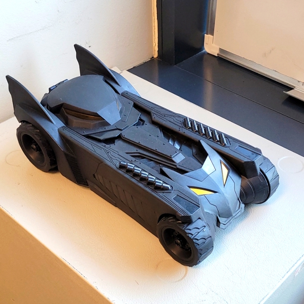 Batmobil Toy